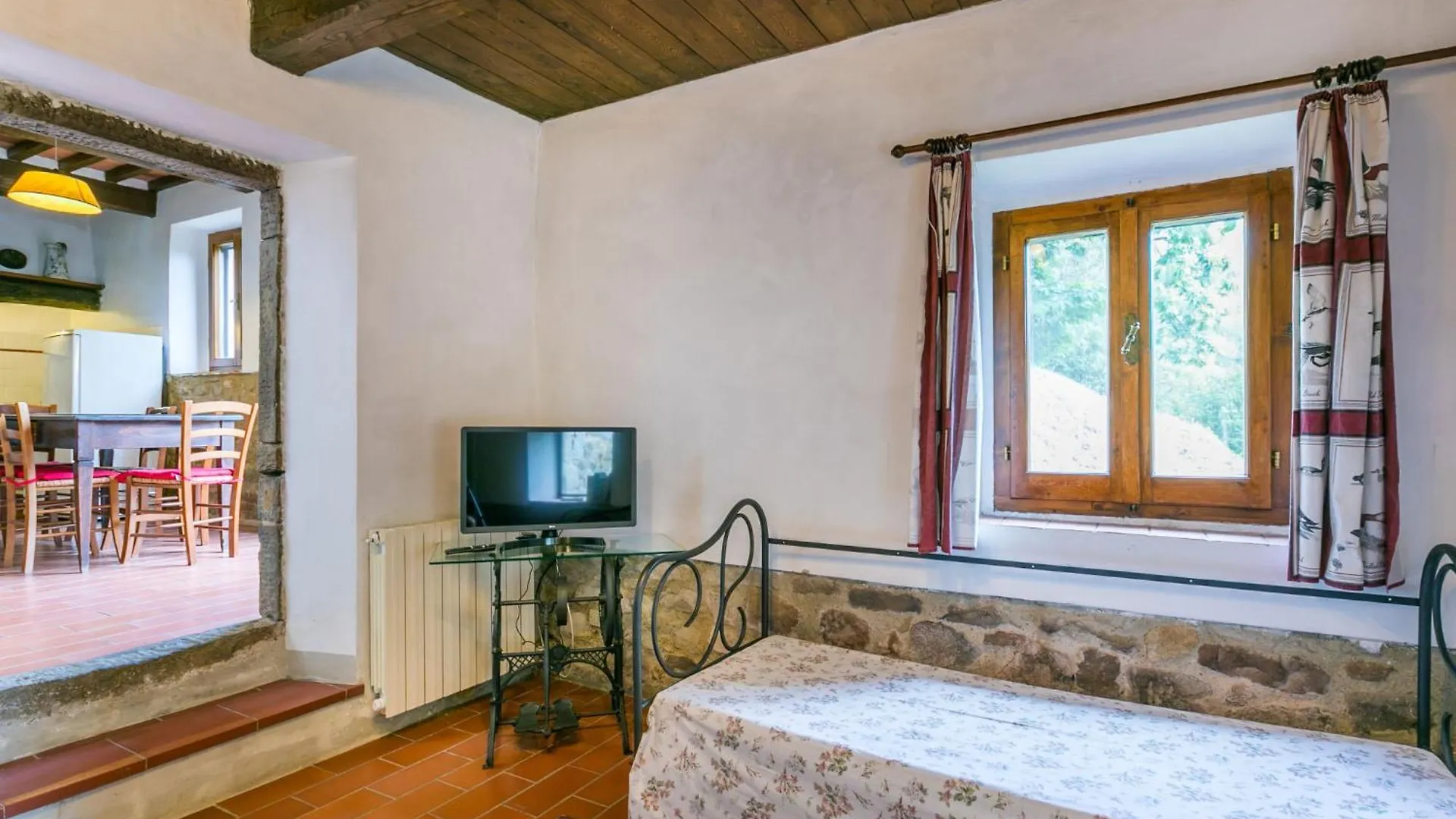 Apartment Podere Cima A Zano -Apt- Tinaia By Interhome Medicina
