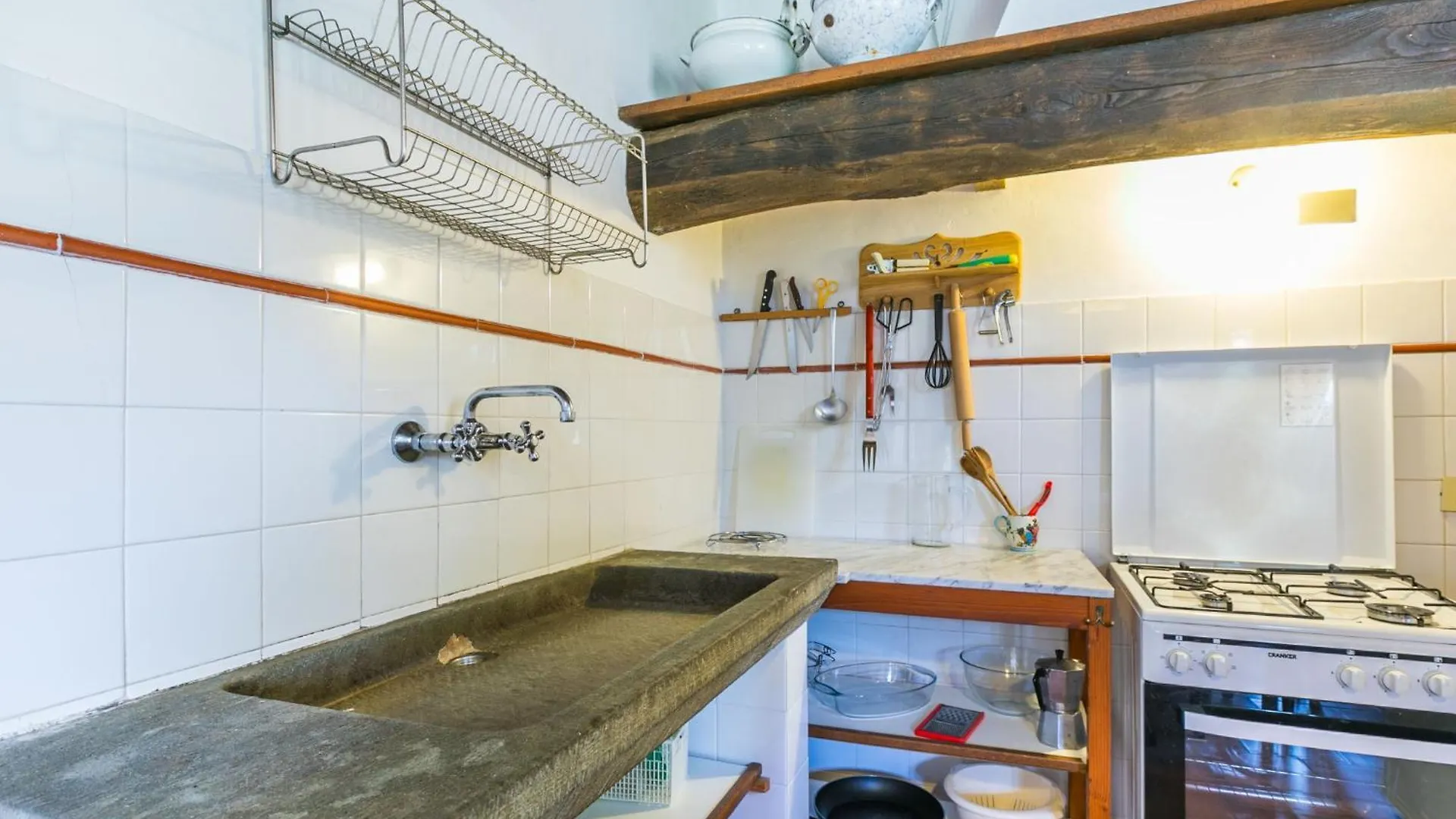Apartment Podere Cima A Zano -Apt- Tinaia By Interhome Medicina